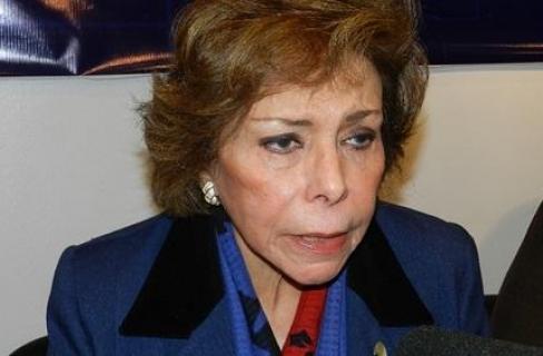 نشطاء لـ”التلاوي”: كلامك “هطل”.. وقريبًا ستكونين في السجن