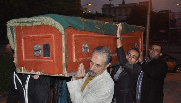 بالفيديو.. زوجة طرابيك: “سعيد مات عشان الإعلام يرتاح”