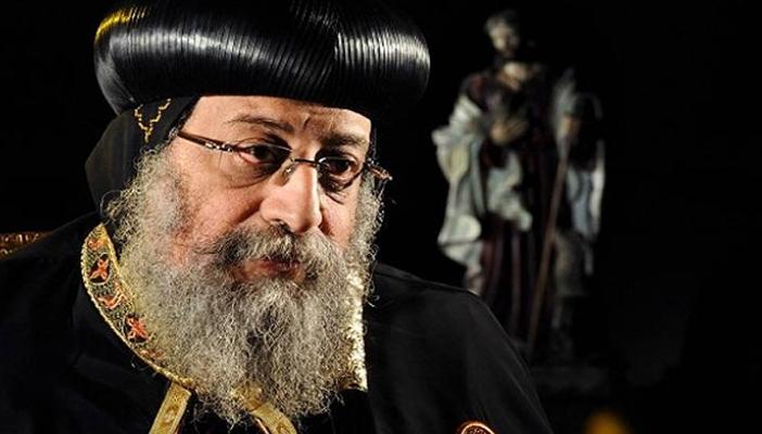 في ذكرى تنصيبه.. أبرز المواقف التي أقحم فيها تواضروس الكنيسة بالسياسة