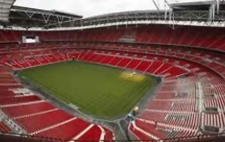 إخلاء ملعب “هانوفر” لأسباب أمنية وإلغاء مباراة ألمانيا وهولاندا