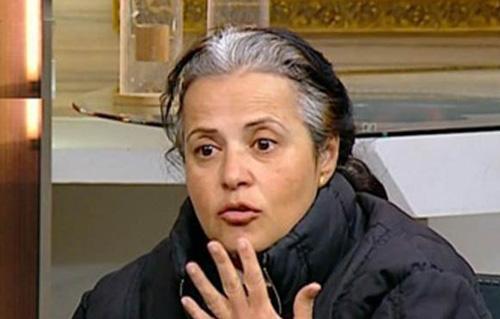 الأطباء للإعلاميين: اتركوا منى مينا وركزوا على “المحاليل”