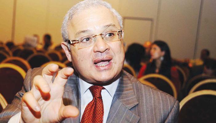 بالفيديو.. “خرم” وزير السياحة يثير غضب الإعلام وسخرية الـ”فيس بوك”