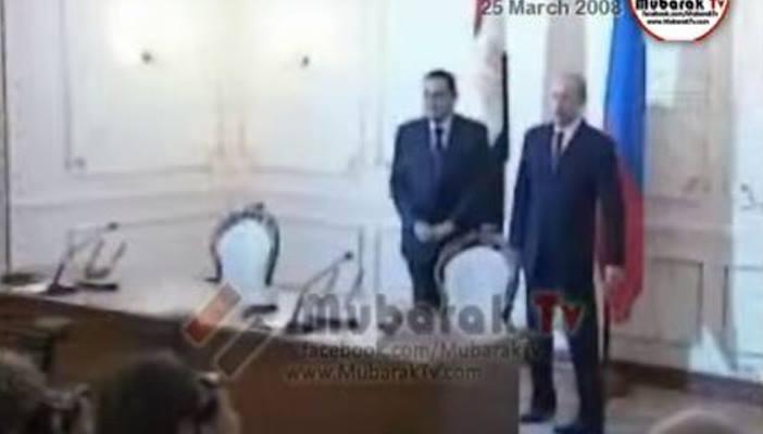 بالفيديو.. نشطاء للسيسي عن نووي الضبعة مع روسيا: “مبارك عملها قبلك”