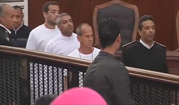 السيسي يبحث ترحيل صحفيي الجزيرة المعتقلين