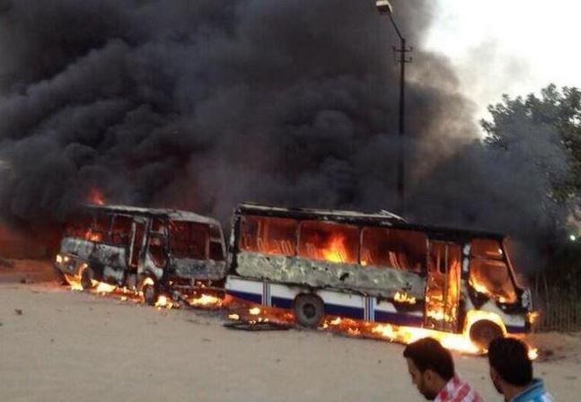 احتراق 3 أتوبيسات نقل عامة تابعة لشركة الدلتا بالزقازيق