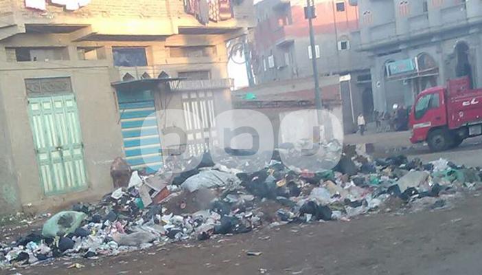 القمامة تغزو محافظتي الفيوم والدقهلية