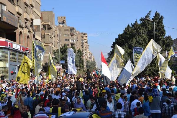 الانقلاب يصدر قانون التظاهر.. محدش شاف حوار مجتمعي؟!