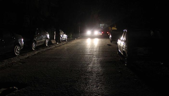 أهالي قرية طيبة بالبحيرة يشكون انقطاع الكهرباء أكثر من 10 ساعات