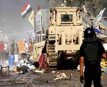 قرار تاريخي يتيح مقاضاة وزراء مصر أمام القضاء البريطاني