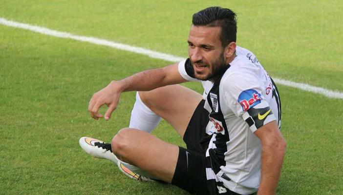 خاص لـ”رصد”: معلول خارج حسابات الأهلي