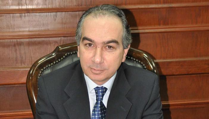 بالفيديو.. مواطن لمحافظ الجيزة: “احنا بنشرب مياه مجاري”