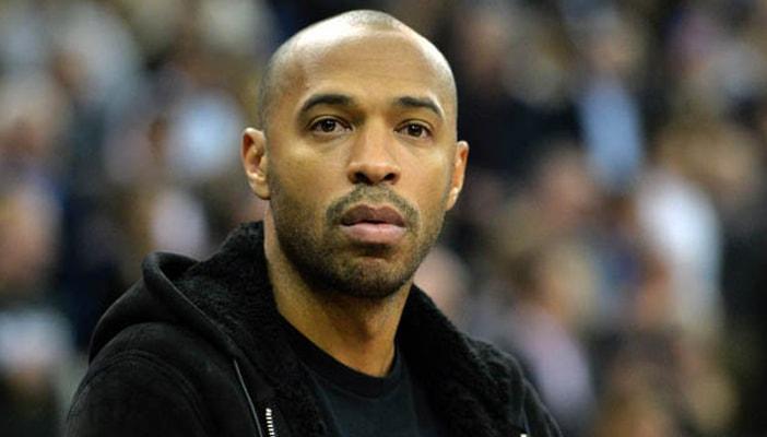 هنري يستبعد تشيلسي من المنافسة على البريميرليج ويتوقع تقدم ليفربول