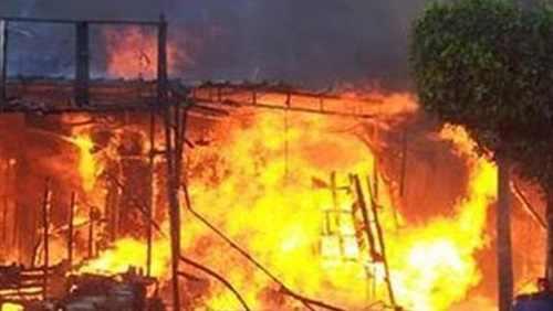 نفوق 10 آلاف كتكوت في حريق بالبحيرة