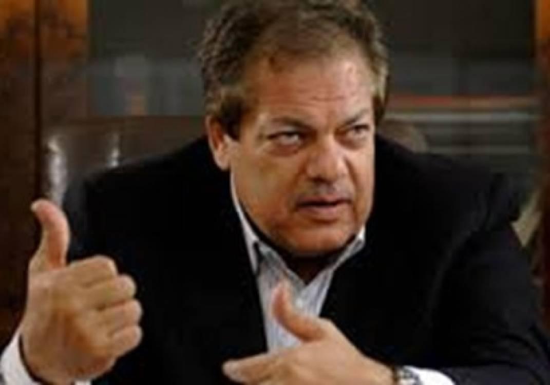 الجنح تغرم رئيس تحرير روزاليوسف بتهمة سب محمد أبو العينين