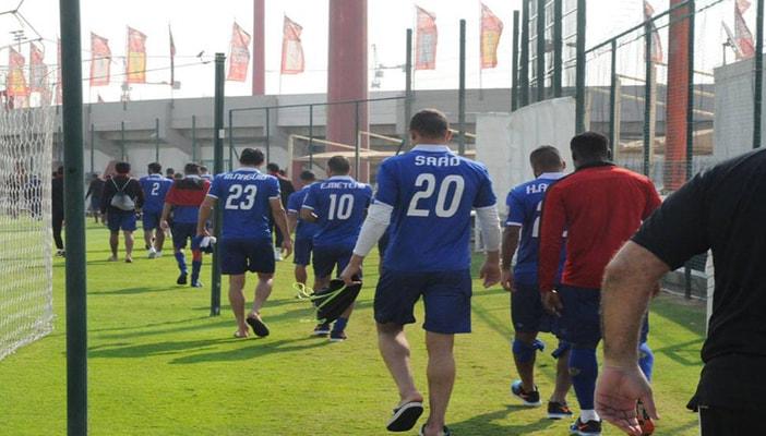 غياب 6 لاعبين من الأهلي عن ودية دبي