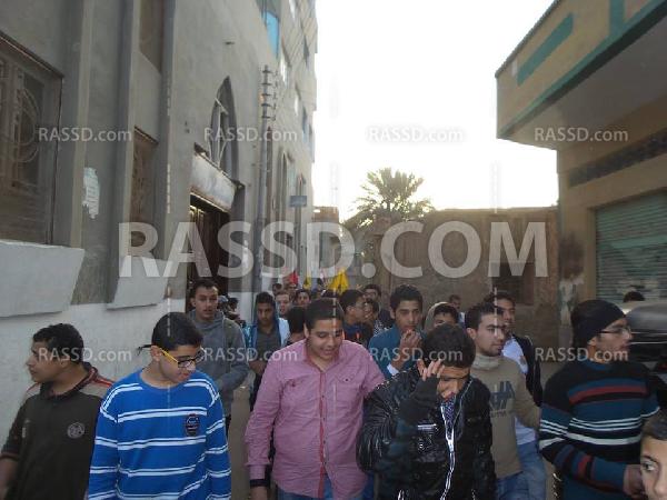 صور| “القرين” و”أبوحماد” بالشرقية تطالبان بإعدام المخلوع