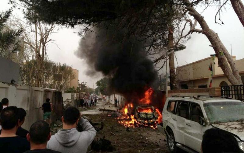 مقتل 4 مدنيين جراء سقوط قذيفة على حي سكني ببنغازي