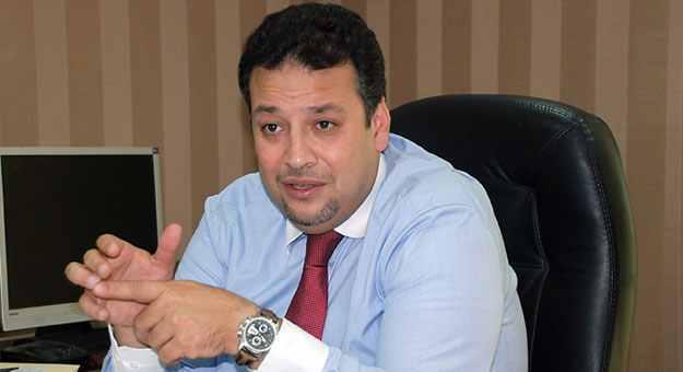 عزام: دعوا الشباب.. تنجح الثورة