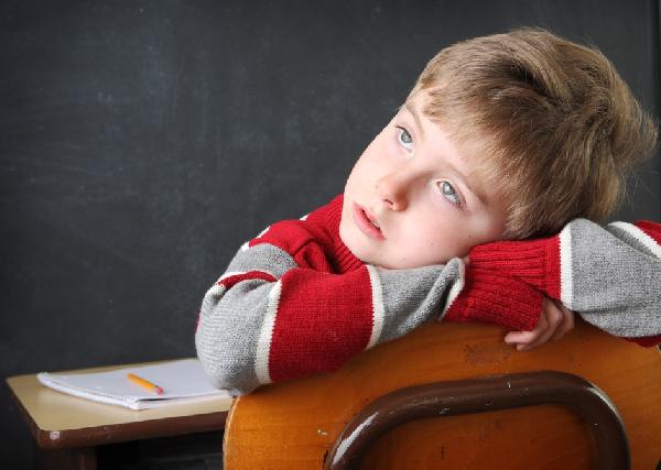 دراسة: الحديد يتحكم في الانتباه والتركيز عند الأطفال