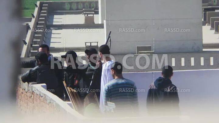 “الداخلية” تقتحم أزهر أسيوط وتعتلي الأسطح المحاورة للجامعة