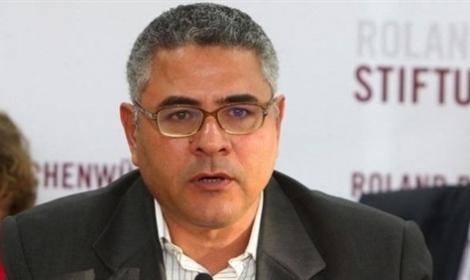 بعد إغلاق مكتبتَي الكرامة.. مثقفون: عادة النظام الشمولي معاداة الثقافة