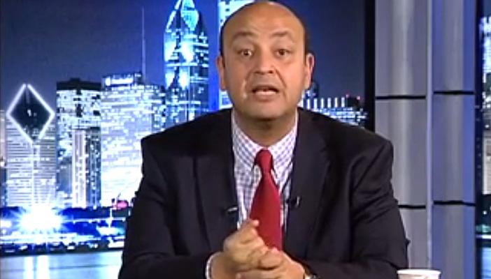 عمرو أديب: النادي الأهلي له في الدستور ضربة جزاء هدية كل ٥ مباريات