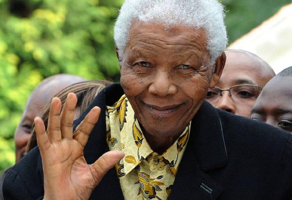 جنوب إفريقيا تحيي الذكرى الأولى لرحيل “مانديلا”