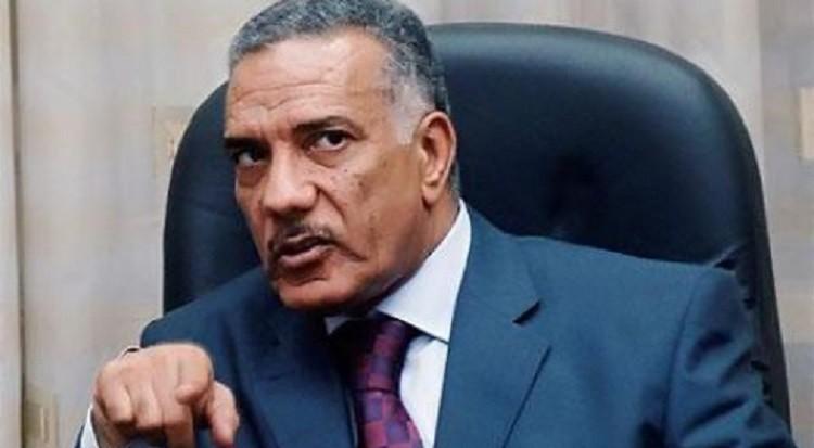 تأجيل محاكمة زكريا عبدالعزيز في اقتحام أمن الدولة لـ28 يناير