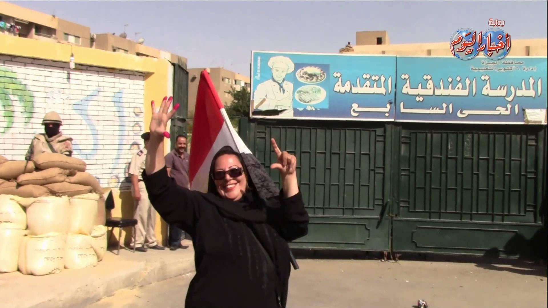 رقصات الانتخابات لم تشفع لهن..هكذا أهينت المرأة في عهد السيسي