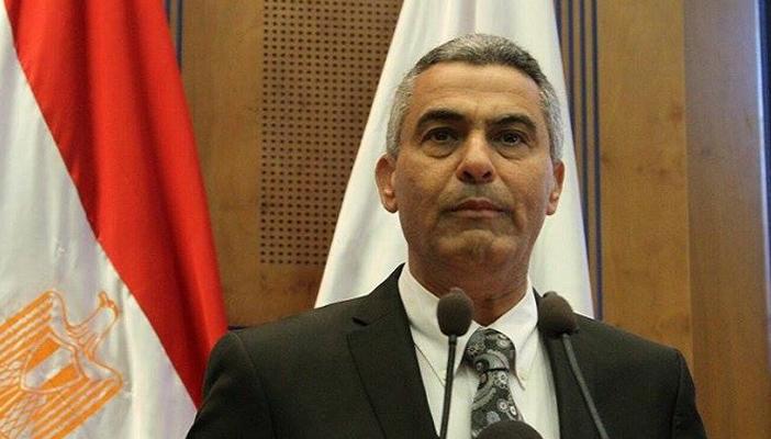 بعد تأجيل الحكومة رفع تذكرة المترو.. فيس بوك: خايفين من مظاهرات يناير