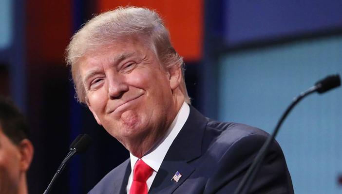 260 ألف توقيع لمنع “ترامب” من دخول بريطانيا