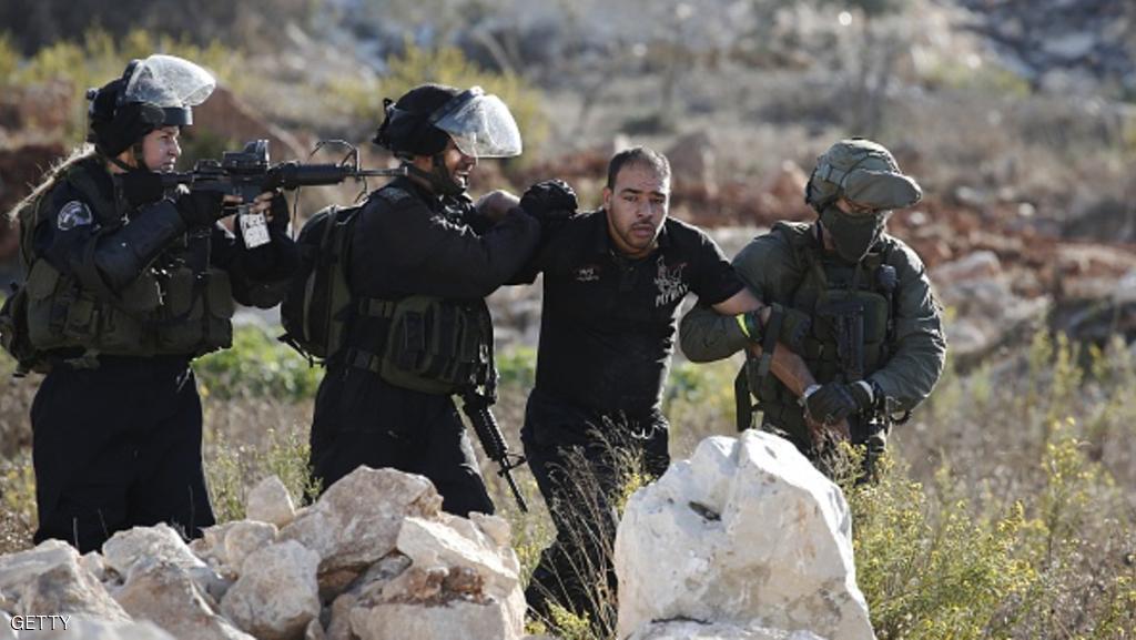 جيش الاحتلال الإسرائيلي يعتقل 9 فلسطينيين في الضفة الغربية