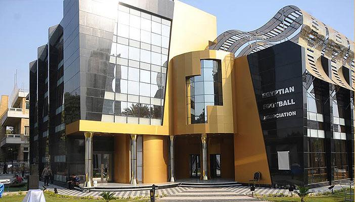 اتحاد الكرة يختار رئيس لجنة الحكام غدا