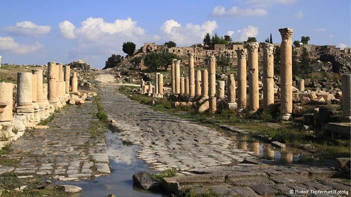 أعمال بناء مترو تكشف مدينة تحت الأرض باليونان