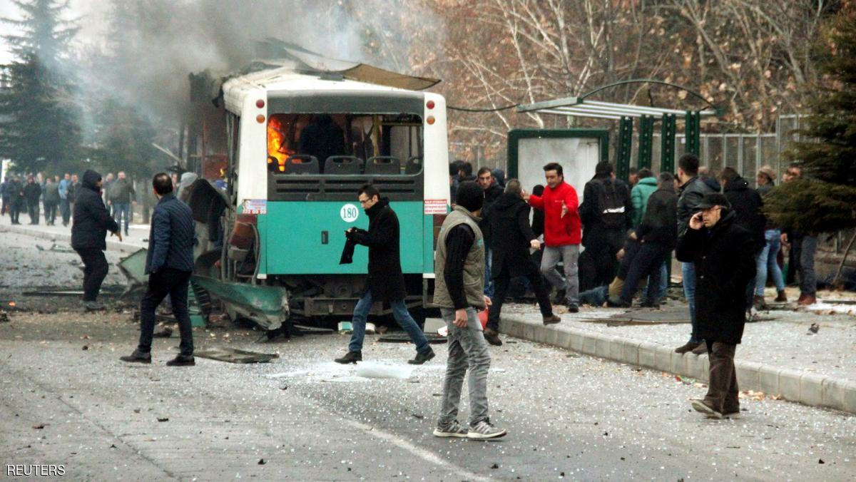 القبض على 7 أشخاص على خلفية تفجير حافلة عسكرية تركية
