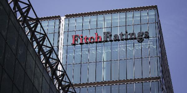 خبير اقتصادي يكشف لـ “رصد” حقيقة رفع تصنيف مصر الائتماني