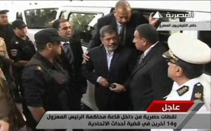 هيئة الدفاع عن الرئيس : سنطلب الزياره للتأكد من تواجده ببرج العرب