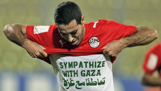 أبو تريكة يعلن اعتزالة للكرة نهائيا منذ قليل