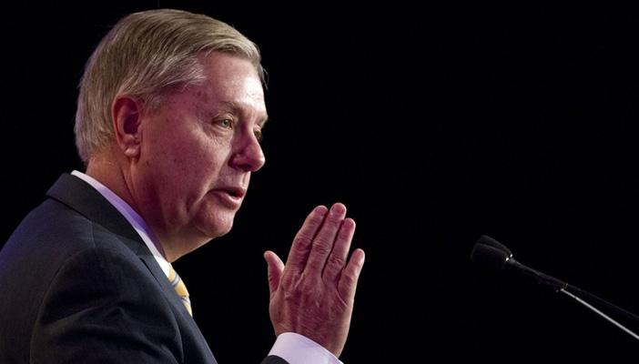 انسحاب المرشح الجمهوري ليندسي غرهام من انتخابات الرئاسة الأميركية