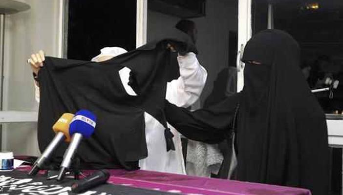 بلجيكا: الحبس 18 شهرا لمسلمة رفضت خلع النقاب وتغريمها 900 يورو