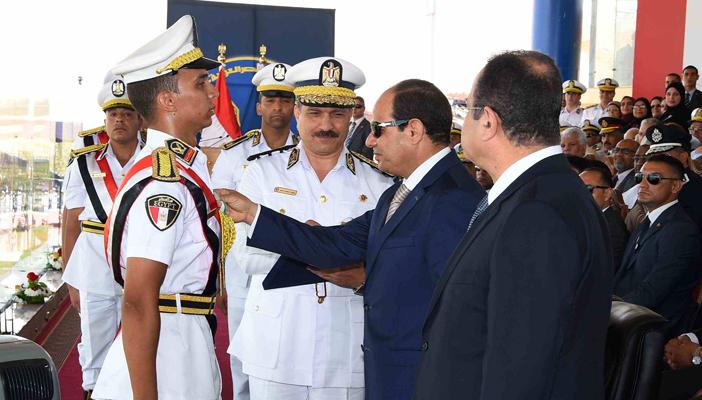 تعيين 400 ضابط بـ”النيابة العامة” يثير الجدل في مصر