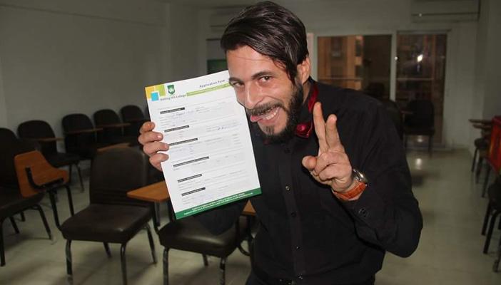 “يوسف”.. بائع فريسكا يحصل على منحة بالجامعة الأميركية بواشنطن