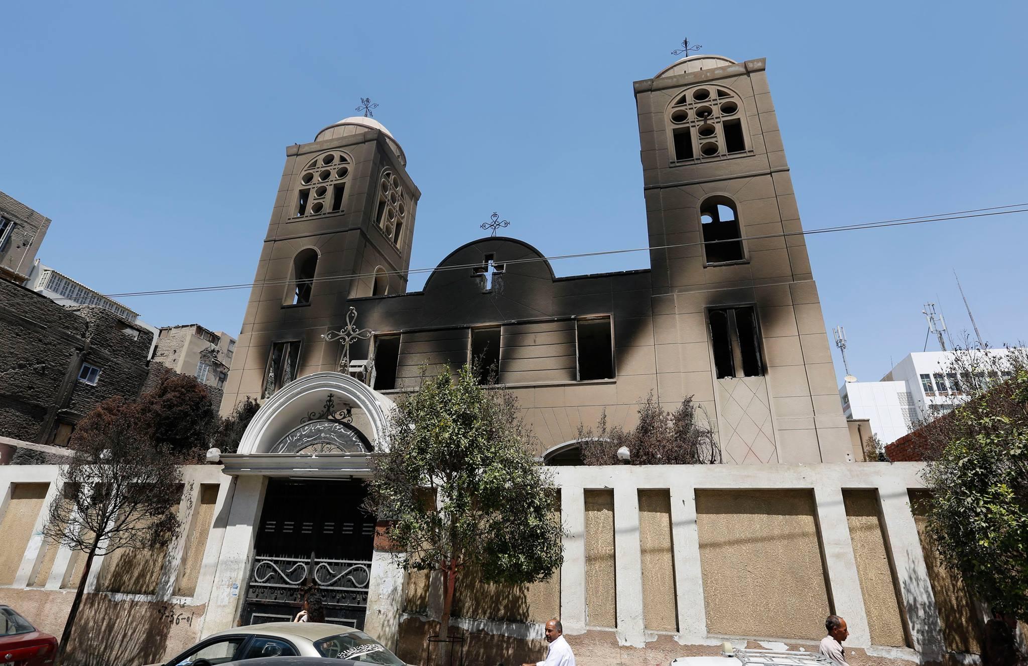 السيطرة على حريق بكنيسة مارجرجس بالدقهلية