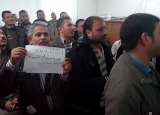 بدء اعتصام العاملين بشركة بتروتريد بأسيوط