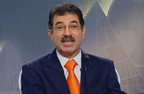 صادق لـ " السيسي " : أعيدوا مرسي للحكم وأدعوا لاستفتاء شعبي -  Crop,488x320,mixmedia-07061624St8D2