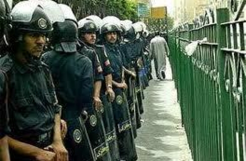 الأمن يداهم المصالح الحكومية ببورسعيد ويعتقل أعضاء التحالف  Crop,488x320,mixmedia-10311624Tc5U6