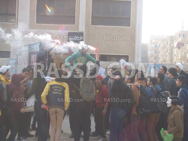 وقفة لطلاب معهد أزهرى ببورسعيد تضامنا مع زميلهم المعتقل