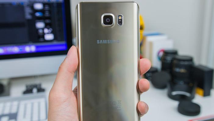Galaxy Note 5 يمتلك ثالث أفضل كاميرا هاتفية
