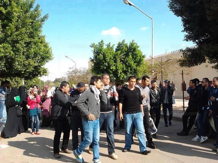 الأمن الجامعي يعتدى على طلاب جامعة الإسماعيلية