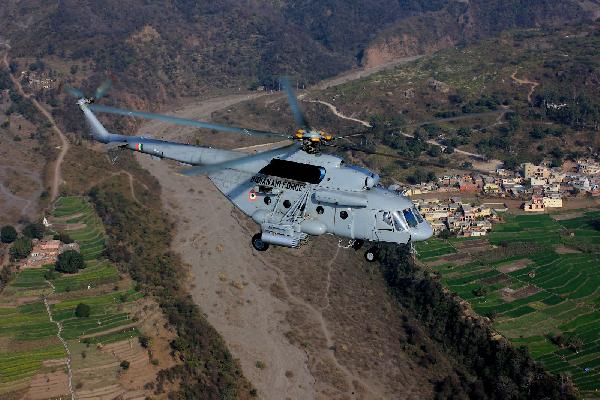 طائرة إستطلاع صهيونية تخترق الأجواء اللبنانية